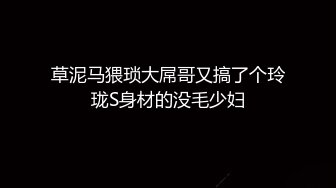 韩国OF高颜值人气韩国正妹「ElleLee」玻璃浴室里的性爱，口爆吞精，口中的精子一边被干一边往外流