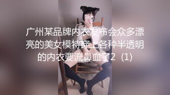 心心念念的《爱的拍拍》，可以称得上教科书级别的热身。 (3)