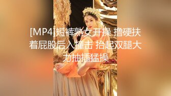 VIP收费精品，梦杰的新母狗姐妹花【沐、秋】私拍，颜值顶级身材超级绝，露脸黑丝美腿舔鸡啪啪调教41 (2)