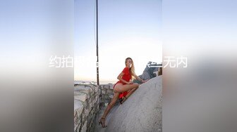 怒冲拜金女的骚逼，顶的她翻白眼