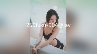 [MP4/ 1.63G] 骚姐姐跟老公一起玩弄小姨子，全程露脸丝袜情趣两姐妹被渣男蹂躏三通