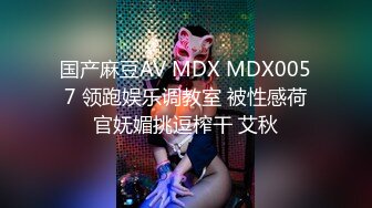 [MP4/ 958M] 酒店高质量偷拍，高颜值高分妹子，等男友期间就受不了 脱下内裤抚慰自己的小妹妹