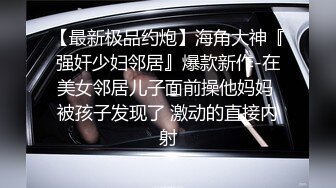 顏值清純姐妹花與老鐵居家現場直播群P啪啪大秀 跪舔吃雞巴騎乘位輪流雙插幹得尖叫聲不斷 場面淫蕩刺激